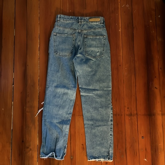 Cotton On Mom Jeans - Picture 3 of 10